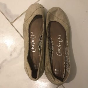 Toms ballet flats